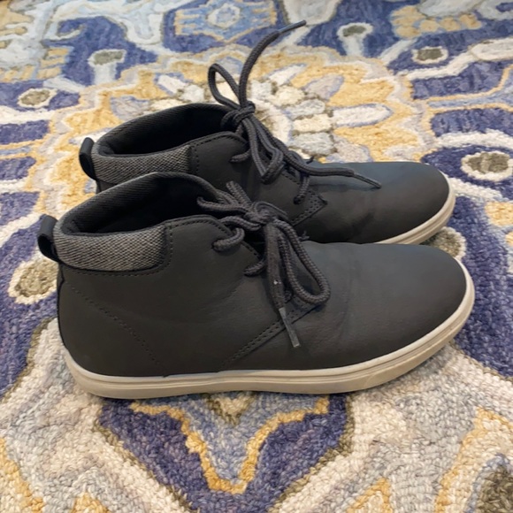 Perry Ellis EUC - Picture 1 of 3